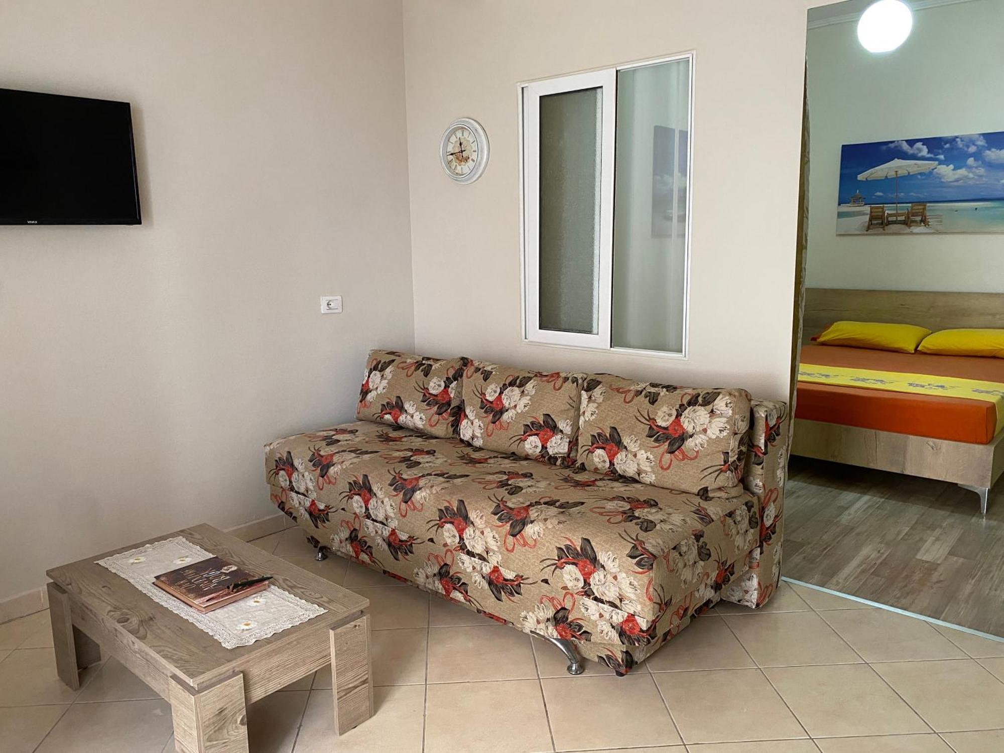 Vila Xhani Apartment Sarande Ngoại thất bức ảnh