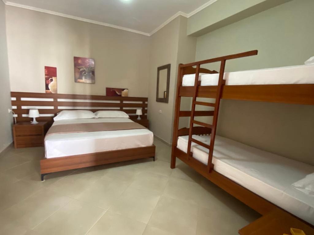 Vila Xhani Apartment Sarande Ngoại thất bức ảnh