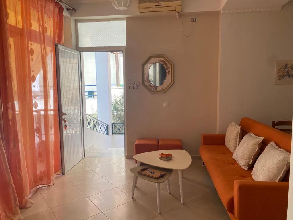 Vila Xhani Apartment Sarande Ngoại thất bức ảnh